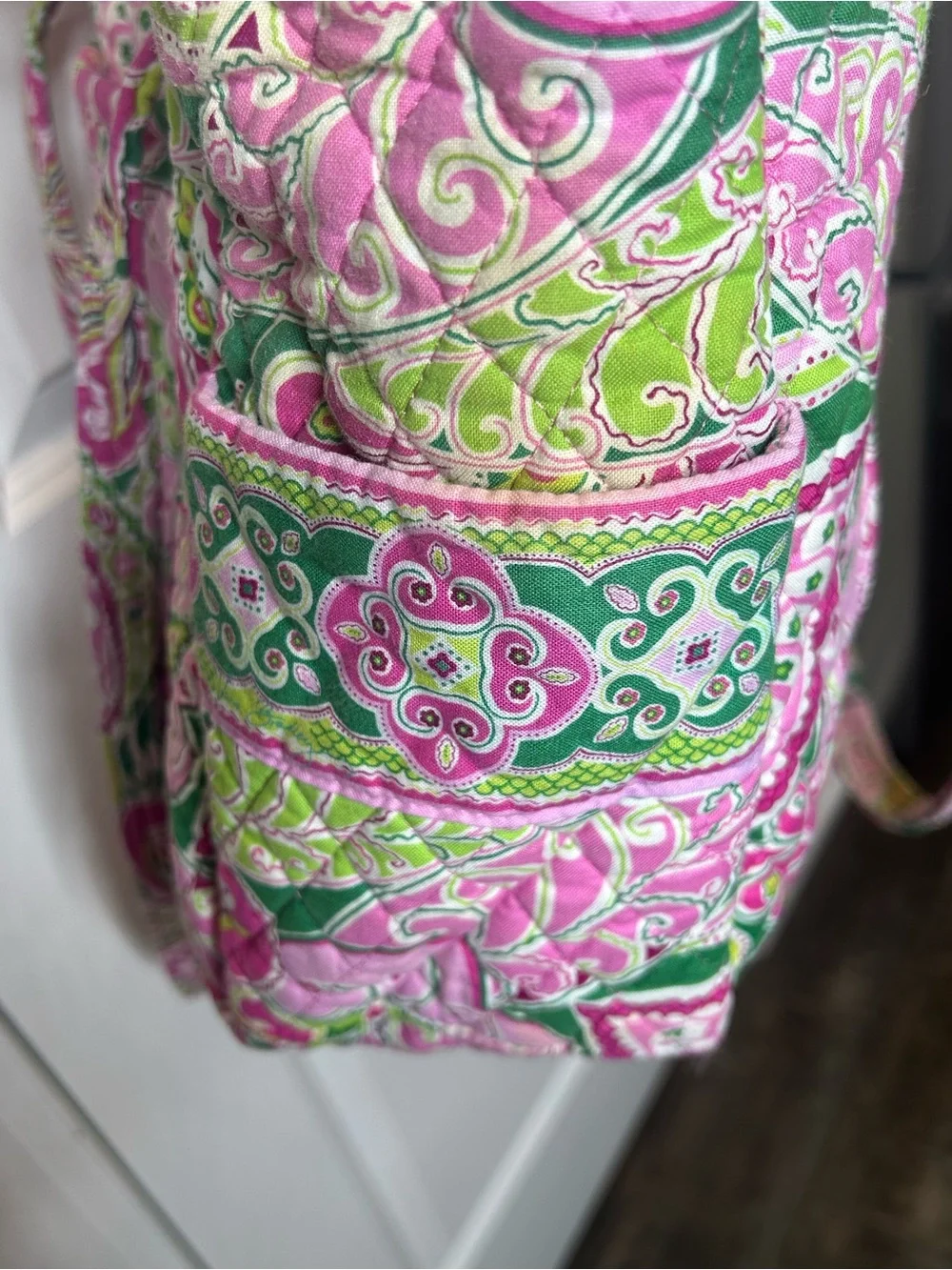Vera Bradley Retired Rare Pinwheel Pink Super Tote 16H x 18W x 8D - Picture 8 of 10